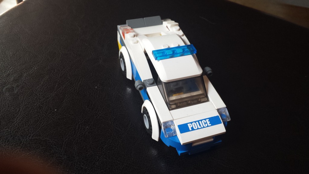 coche-heroe-policia-lego-city